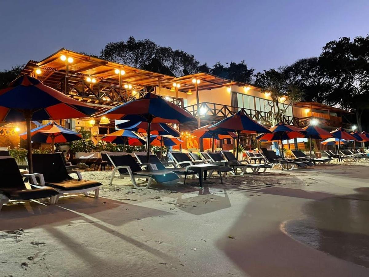 Playa Surf Baru Hotel Buitenkant foto